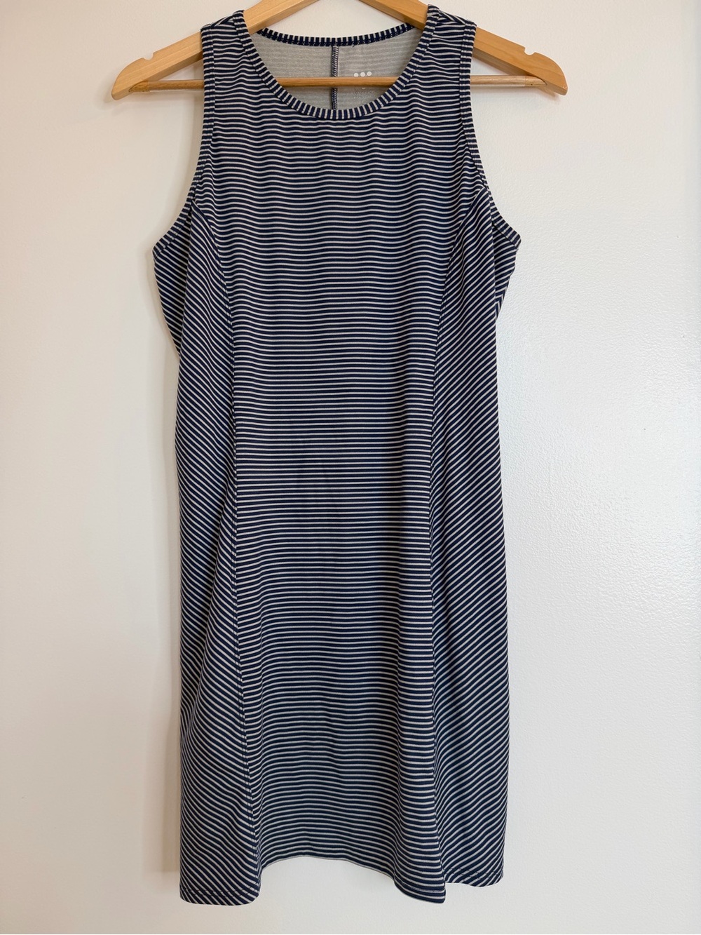 Title Nine Dress Blue White Stripe Sz Small Buttah Activewear Fabric Pocket